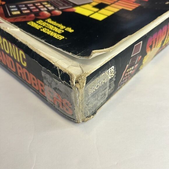 1979 STOP THIEF Electronic Cops & Robbers Board Game Parker Brother Incomplete - Picture 9 of 13